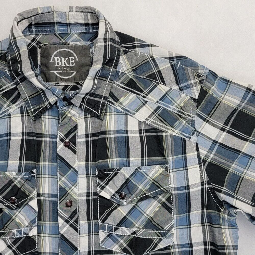 Buckle BKE Mens Slim Fit Pearl Snap Button-Up Shirt Size M Plaid Short Sleeve